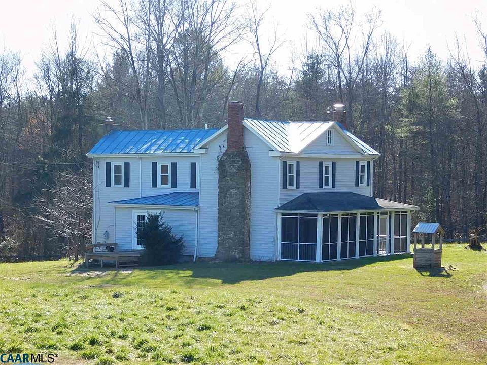 2nd image of 15483 Dragon Hill Dr