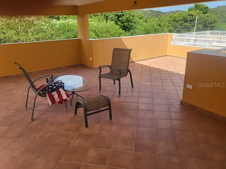 116 Mango Beach Cor NE — Photo 10