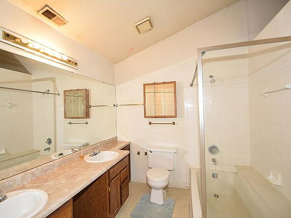 5th image of 7611 Waterwood Dr