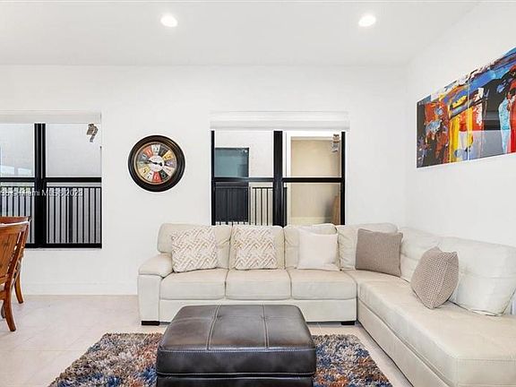4th image of 3273 W 99th Pl #3273