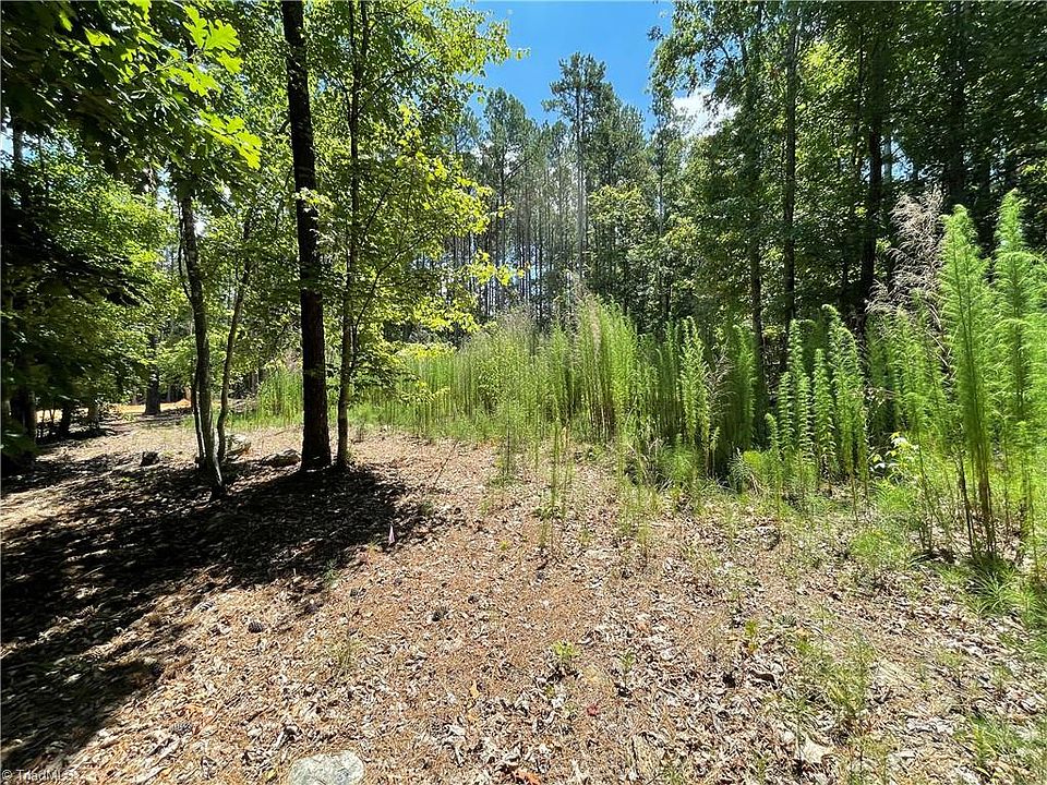 2nd image of 250 500 Cove Wood Dr #75