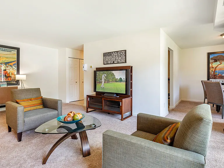 Annapolis Roads Apartments — Photo 23