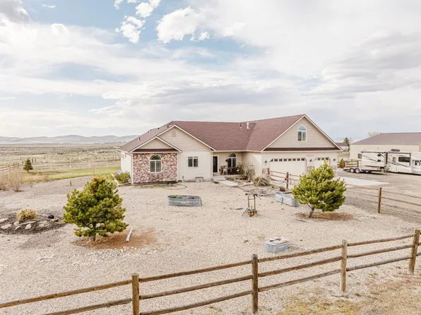 41 Diamondback Ln, Spring Creek, NV 89815