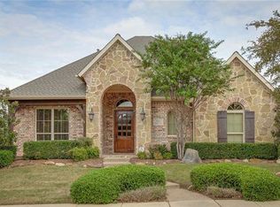 521 Hunter St, Argyle, TX 76226