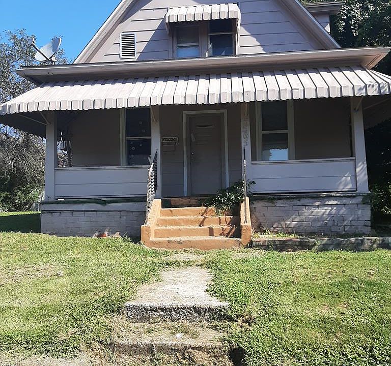 1st image of 5565 Auburn Ave