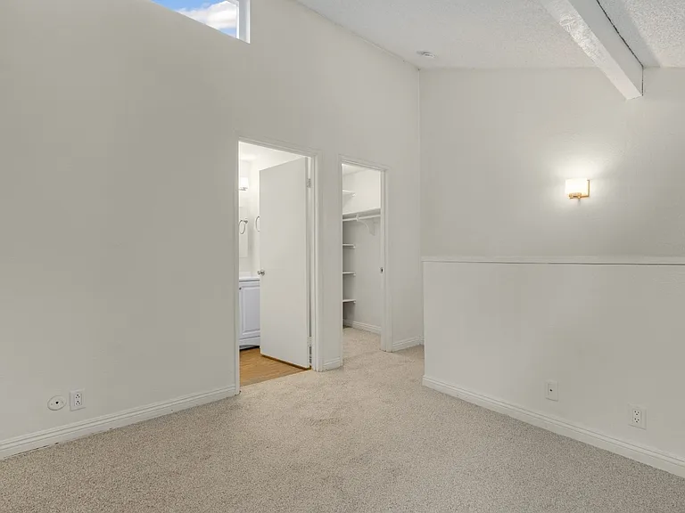 Park Place Apartments — Photo 42