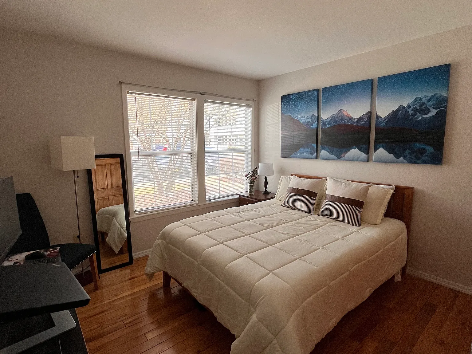 2 bed, 1260 sqft, $2,700 — Photo 2