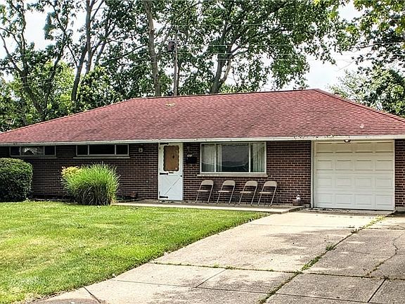 4th image of 222 Ironwood Dr