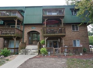 1960 Tall Oaks Dr APT 1A, Aurora, IL 60505