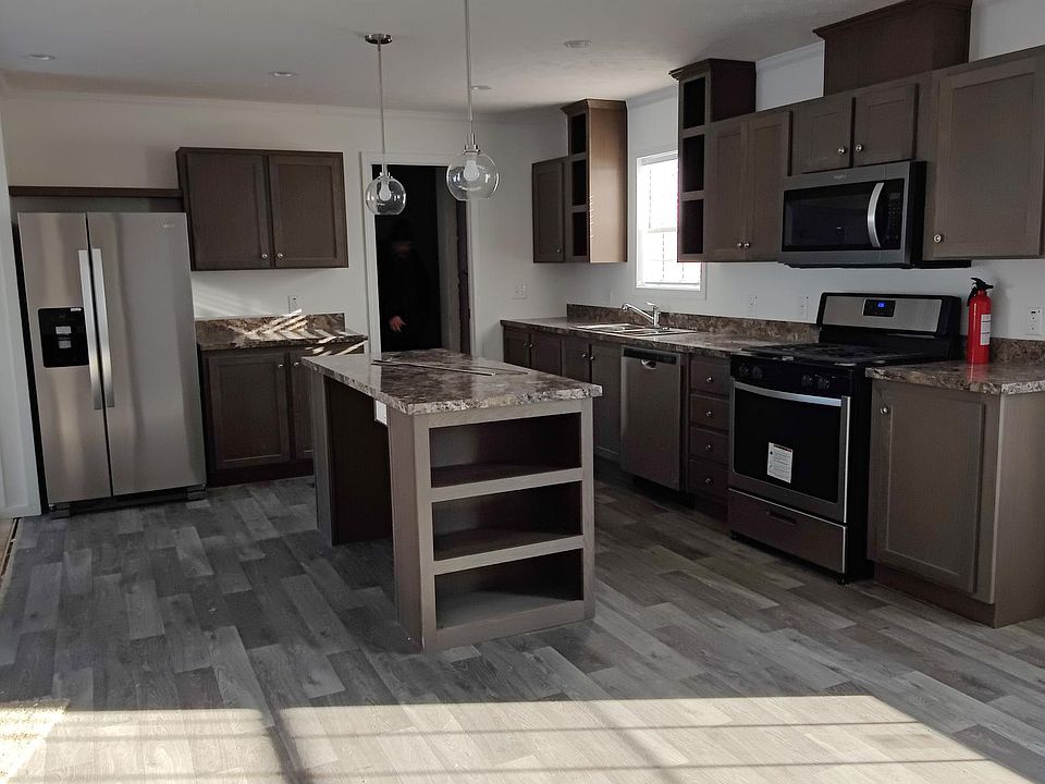 1st image of 1 Shannon Dr #151