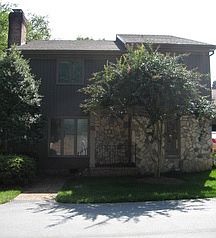 1st image of 37 Folkstone Dr
