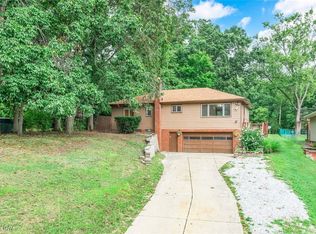 14579 Schreiber Rd, Maple Heights, OH 44137