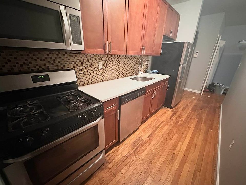 1st image of 64 Wadsworth Ter APT 2F