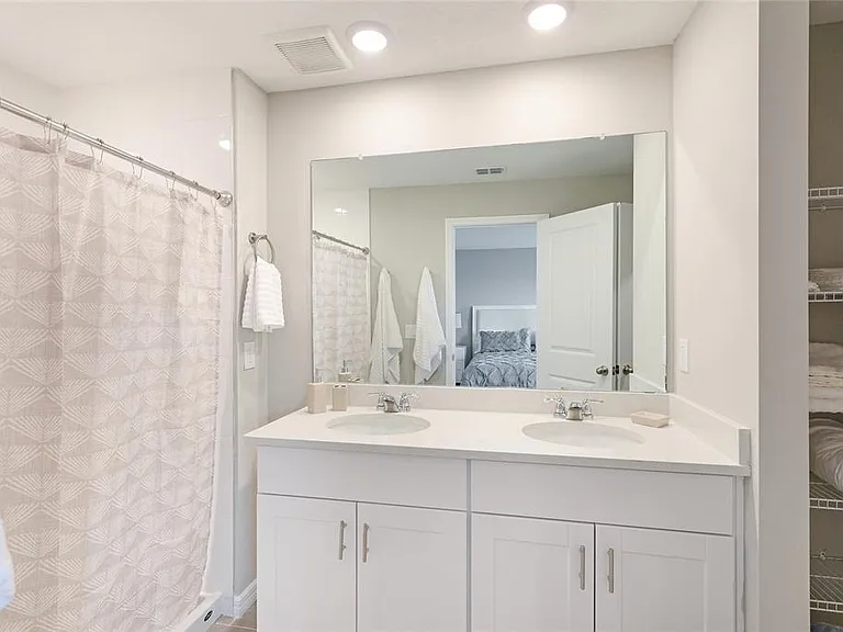 17063 Coral Key Dr — Photo 18
