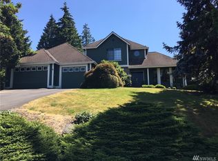 1105 NW Inneswood Dr, Issaquah, WA 98027