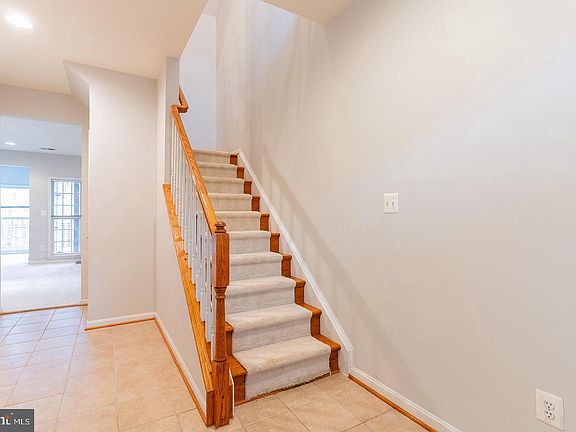 5th image of 21927 Windy Oaks Sq