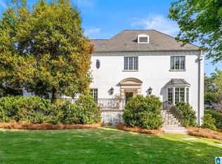 8 Rockledge Rd, Birmingham, AL 35213