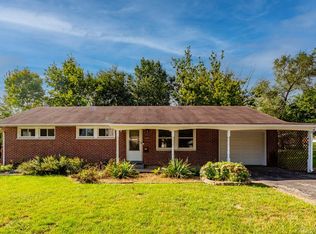 125 W Westbrook Rd, Brookville, OH 45309