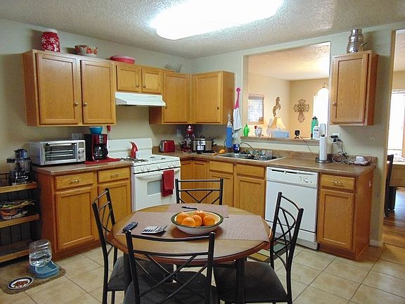 4th image of 1305 W 21st St