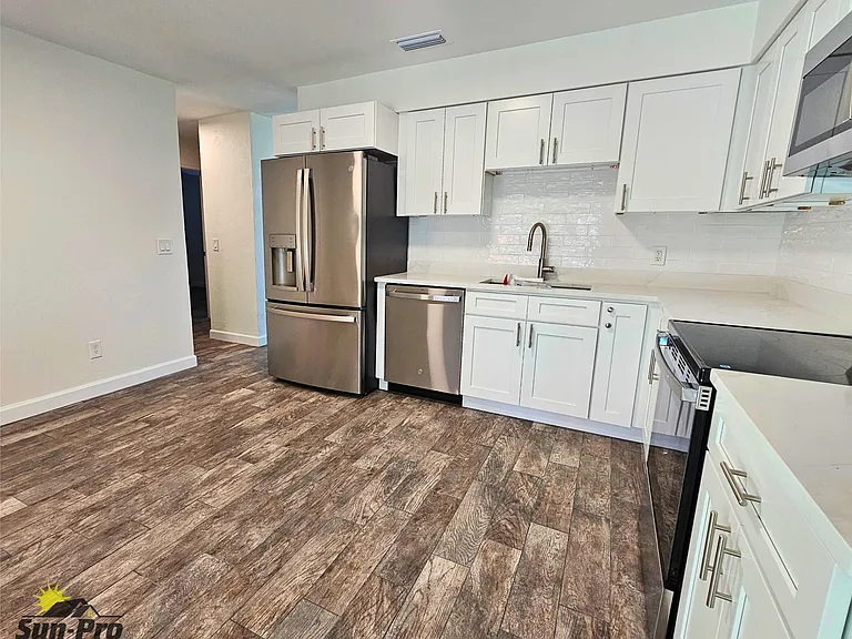 556 Taylor Rd — Photo 9