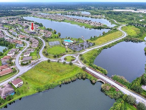 4th image of 2475 Winnipeg Dr