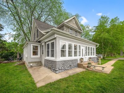 2804 30th Ave NE, Saint Anthony, MN, 55418