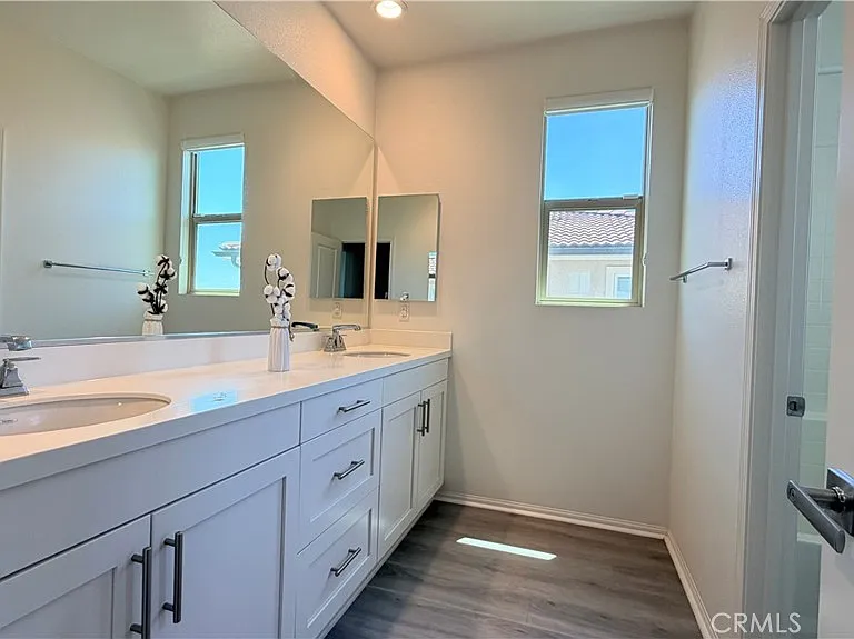 1801 Marquez Way — Photo 35