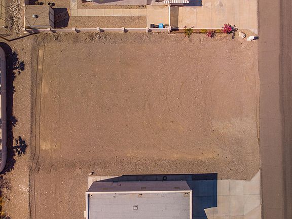 2nd image of 3964 Calimesa Dr Lot 13