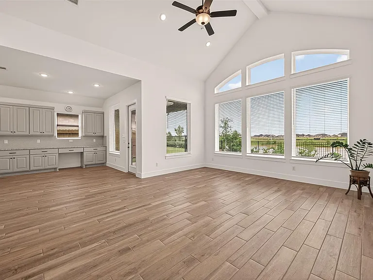 2907 Wild Berry Ct — Photo 18