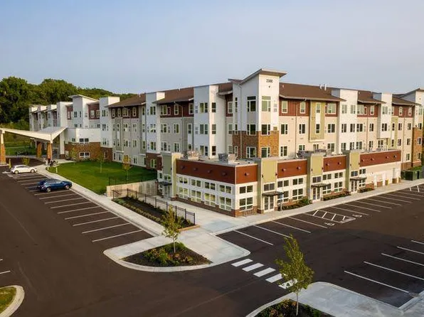 Newport Commons