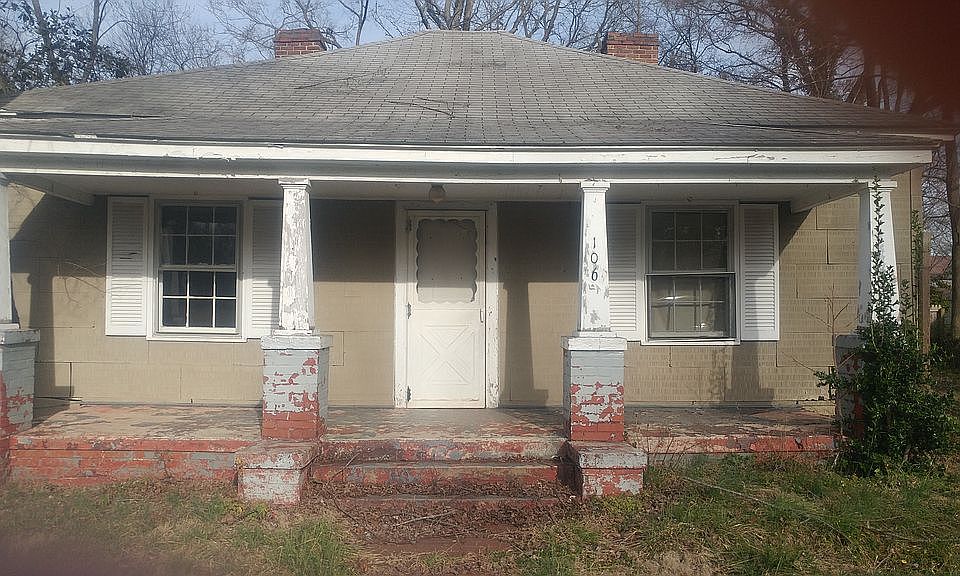 1st image of 106 N Hale St