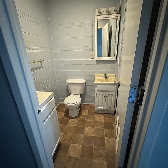 1111 W Lowell Ave #6 — Photo 6