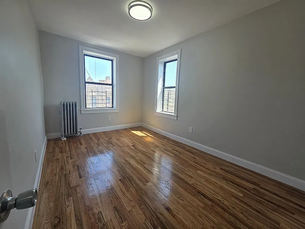 2 bed, $2,500 — Photo 4