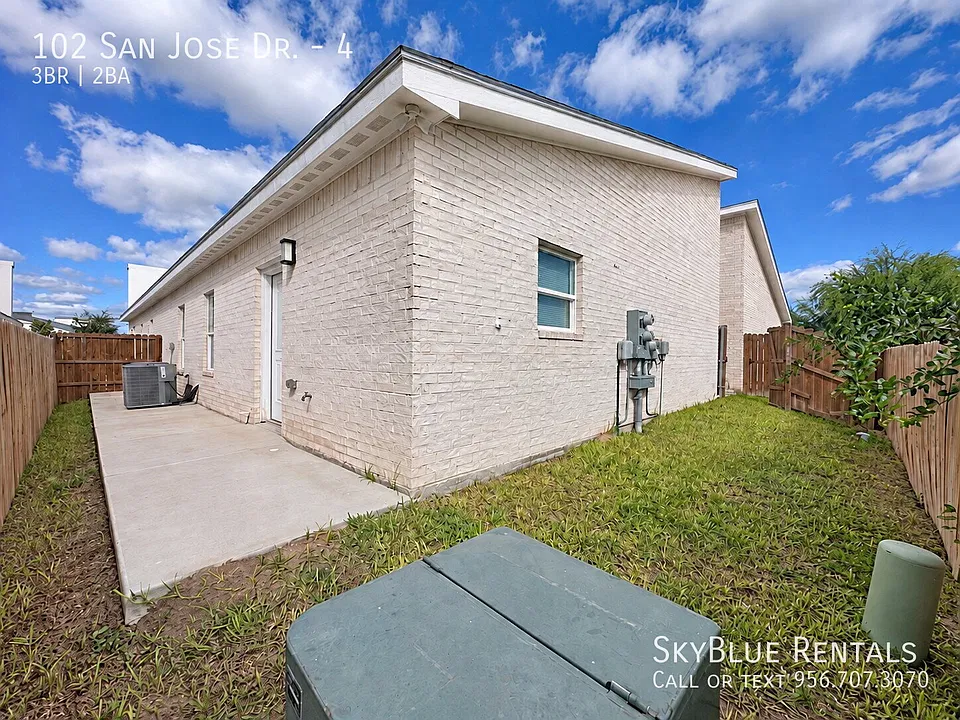 102 San Jose Dr #4