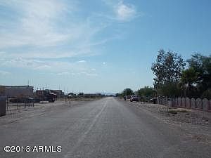 5th image of 26563 W Sherbundy Dr