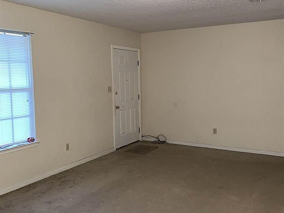 5th image of 2881 E Johnson Ave #2881