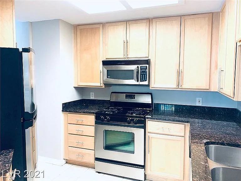 260 E Flamingo Rd #130 — Photo 8