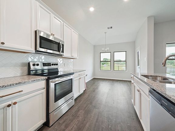Bastrop Floorplan - Kitchen