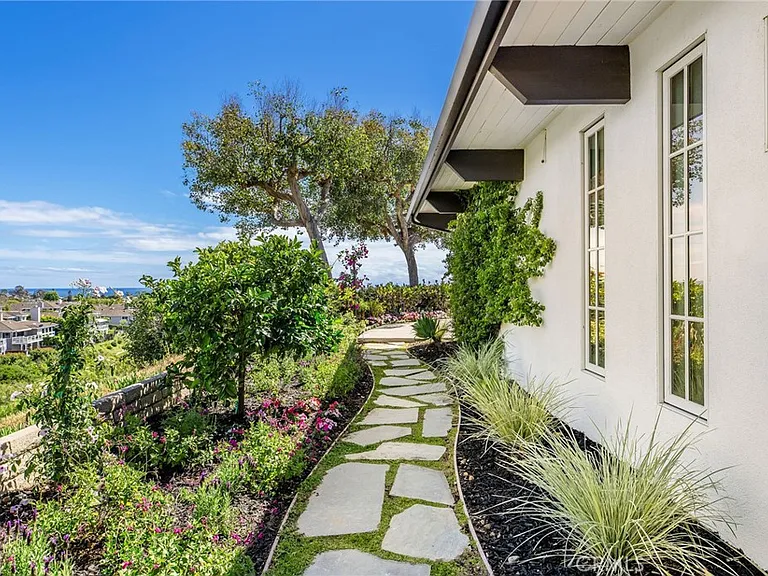 3007 Harbor View Dr — Photo 44