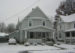 1st image of 207 N Elm St