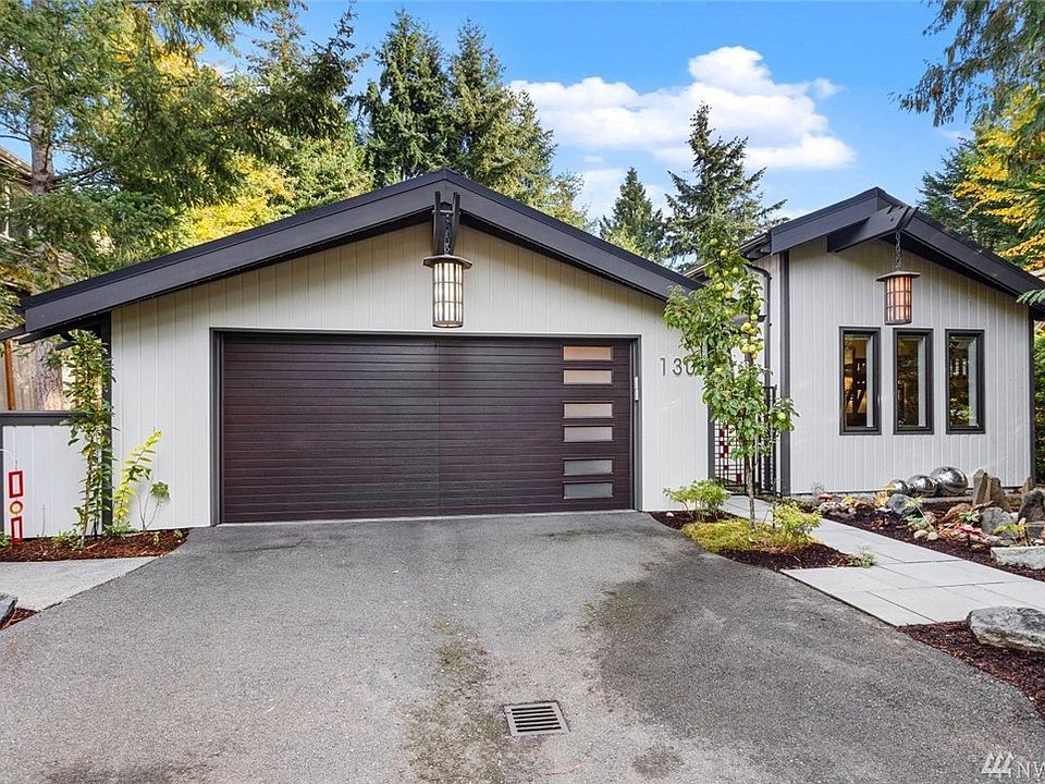 2nd image of 130 97th Ave NE
