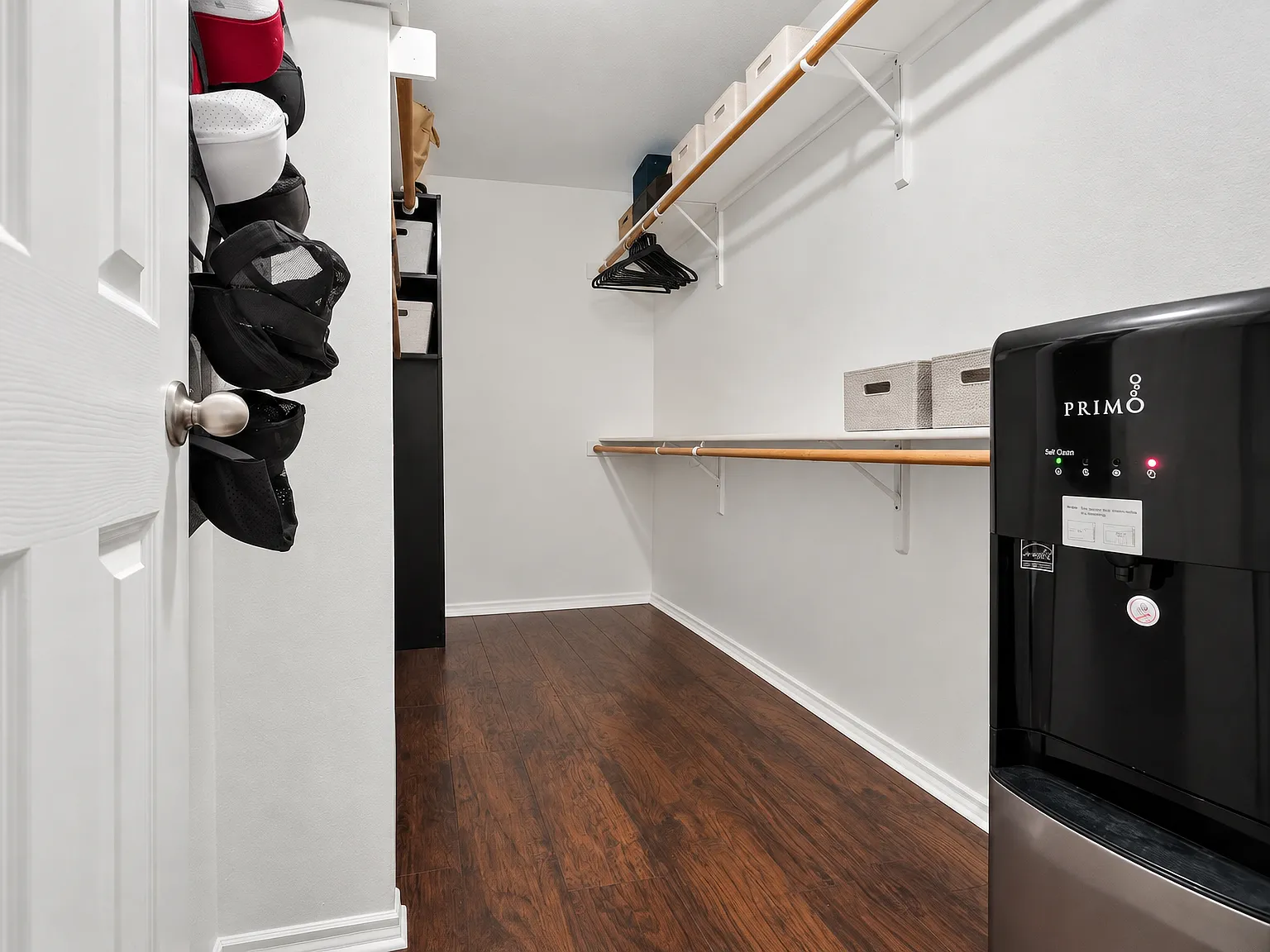 4 bed, 1851 sqft, $2,650 — Photo 3