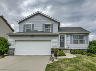 17414 Emiline St, Omaha, NE 68136