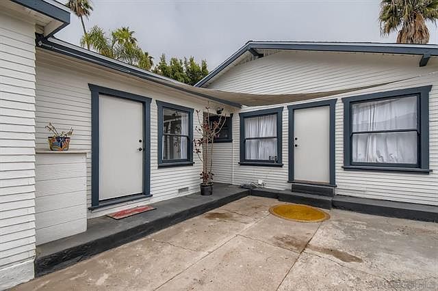 4585 Kansas St San Diego CA | Zillow