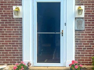 1556 Burmont Rd, Havertown, PA 19083