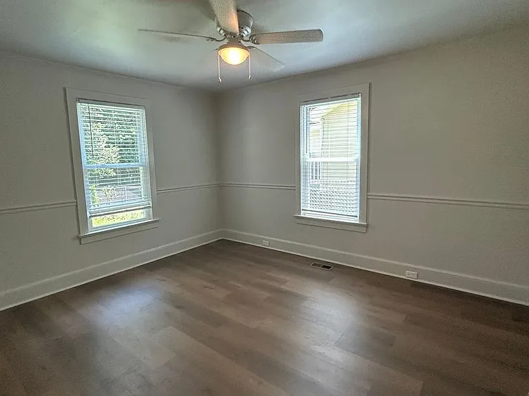 314 Creps St — Photo 11