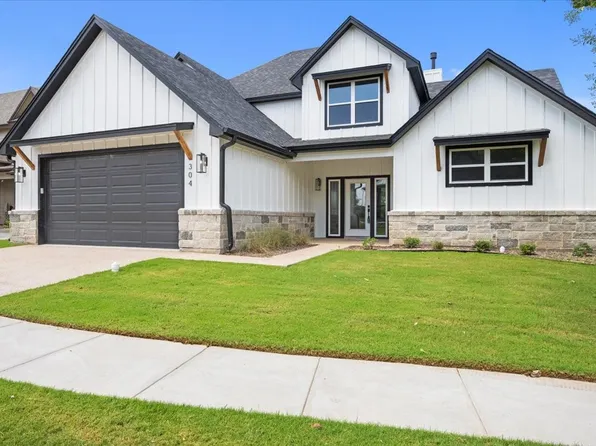 304 Heather Run, Woodway, TX 76712