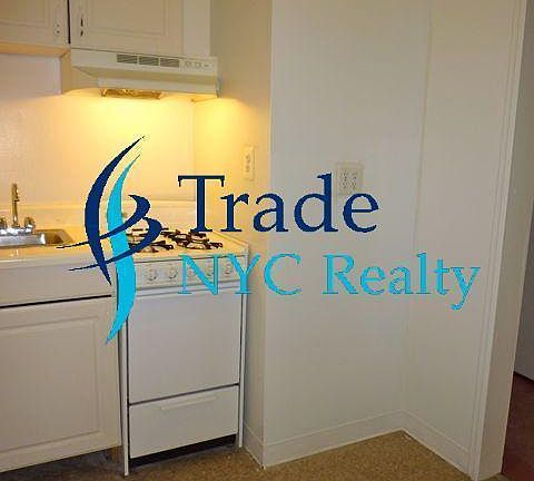 2nd image of 501 E 73rd St APT 3D