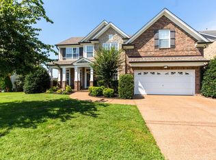 2013 Cairns Dr E, Mount Juliet, TN 37122