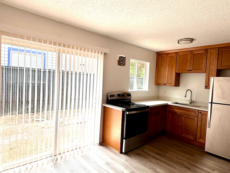 1st image of 5331-5335 NE 24th Ave #5331